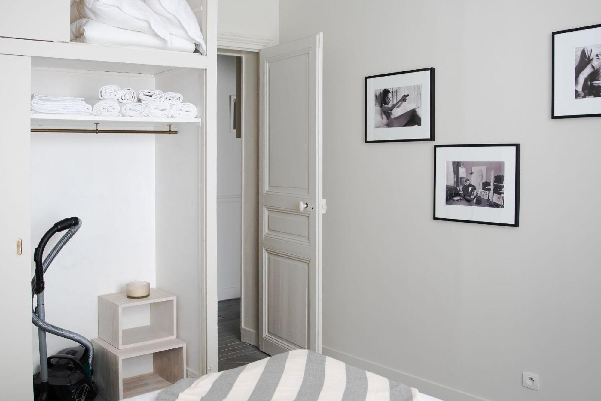 Eiffel Tower & Les Invalides - 1Br - Cityapartmentstay Paris Extérieur photo